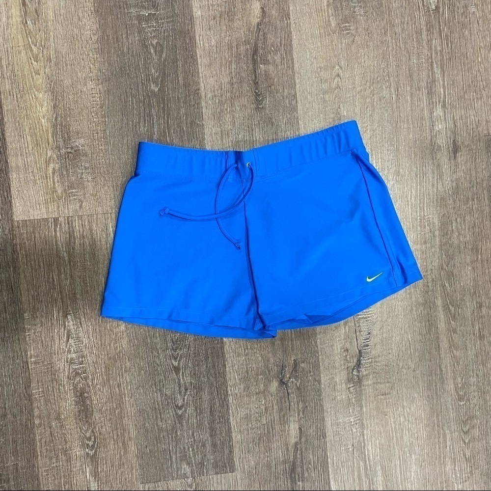 Nike Capri Shorts Tank Top Athletic Wear Set. I never got to wear it. - Picture 6 of 11